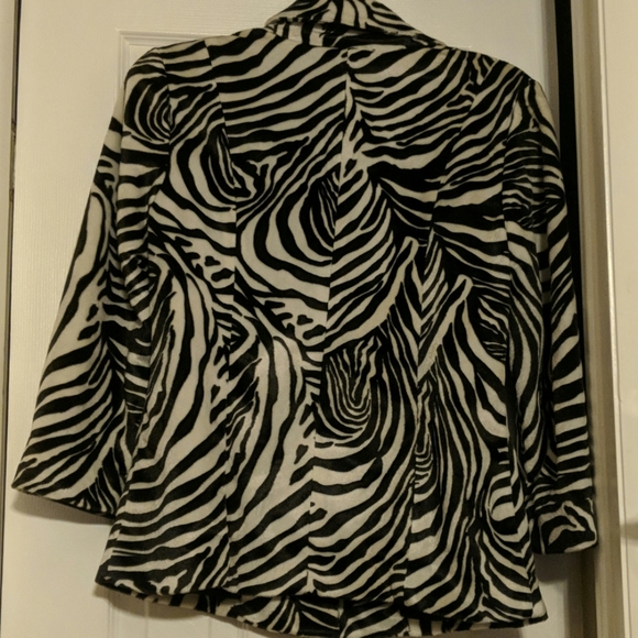 Clothes - Picture 2 of 3